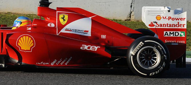 El F2012 en Jerez y sus salidas de escape