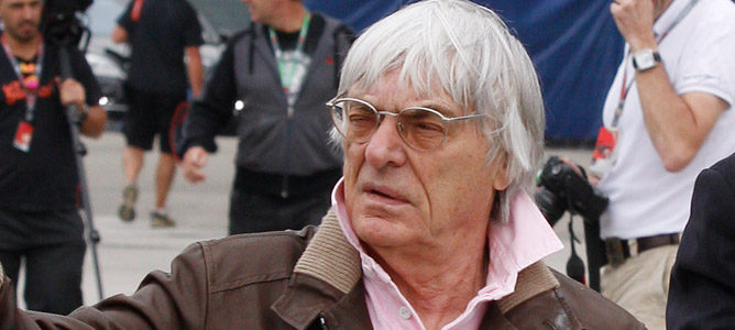 Bernie Ecclestone: "Michael Schumacher no debería haber vuelto"