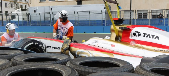 Johnny Herbert ha defendido la labor de los comisarios de F1