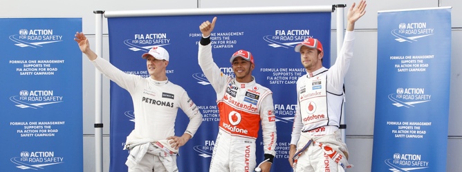 Schumacher, Hamilton y Button en Malasia