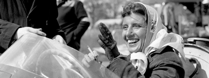 mujeres F1
