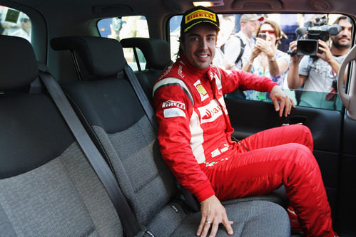 Fernando Alonso feliz con su segundo puesto en el GP de Mónaco 2011