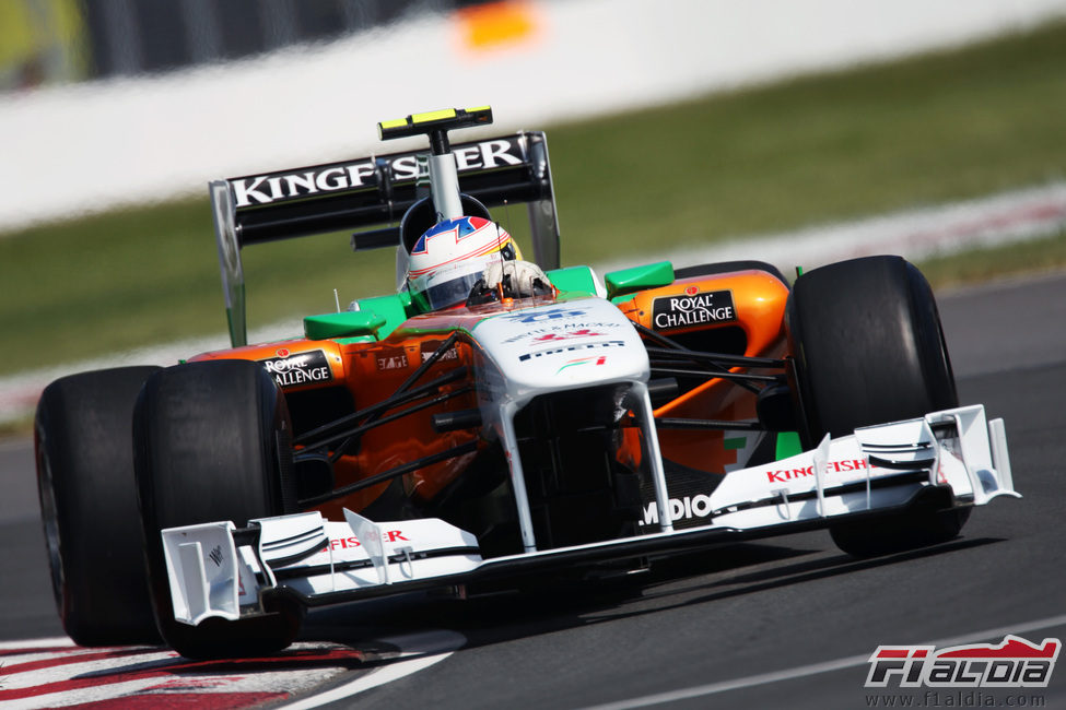 Di Resta en acción en el GP de Canadá 2011