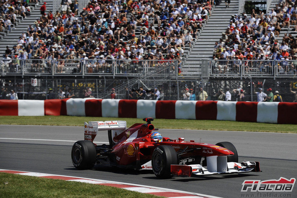 Fernando Alonso durante los libres 3 del GP de Canadá 2011