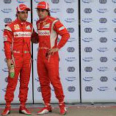 Felipe Massa y Fernando Alonso tras la clasificación del GP de Canadá 2011