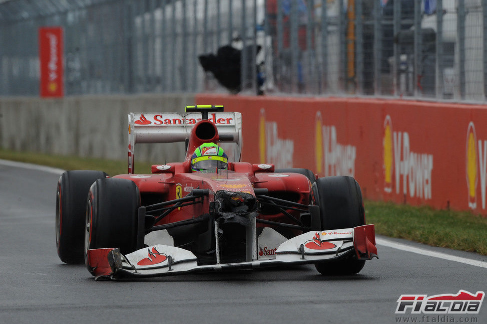 Felipe Massa con el morro partido en Montreal