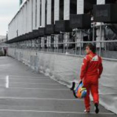 Alonso abandona en el GP de Canadá 2011