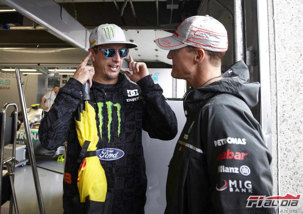 Ken Block junto a Michael Schumacher en Canadá 2011