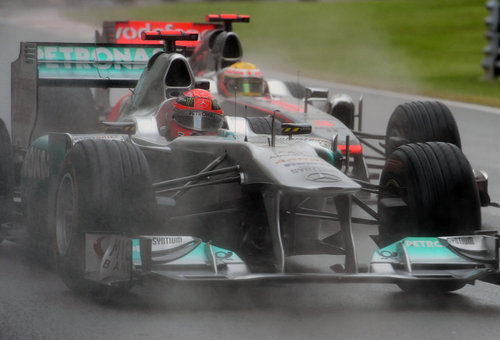 Schumacher por delante de Hamilton en Canadá 2011