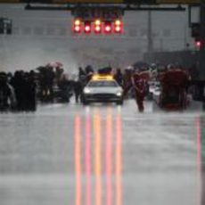 Bandera roja en el GP de Canadá 2011