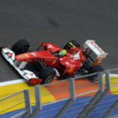 Felipe Massa rueda en el circuito urbano de Valencia