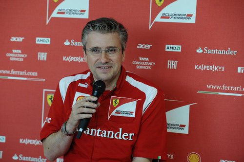 Pat Fry en rueda de prensa en Valencia