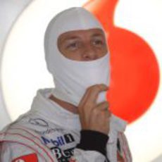 Jenson Button se prepara para la carrera de Valencia