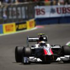 Liuzzi durante la clasificación del GP de Europa 2011