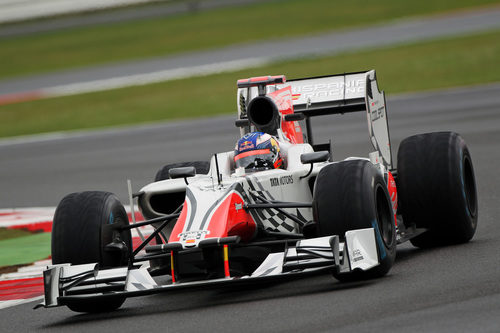 Ricciardo rueda por primera vez con el F111 en el GP de Gran Bretaña 2011