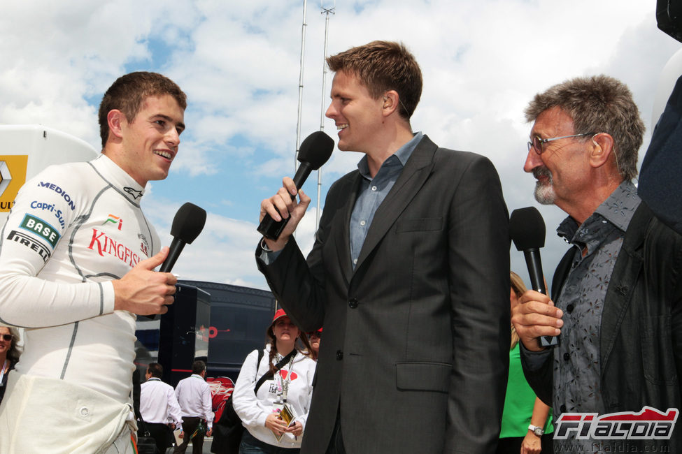 Di Resta es entrevistado por la BBC inglesa en Silverstone
