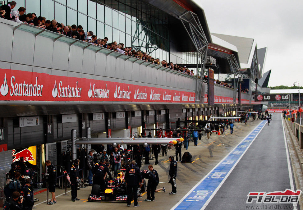 El nuevo 'pit lane' de Silverstone 2011