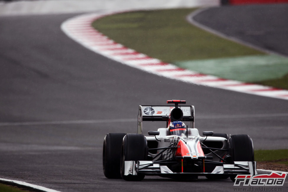 Ricciardo estrenándose en clasificación en Gran Bretaña 2011