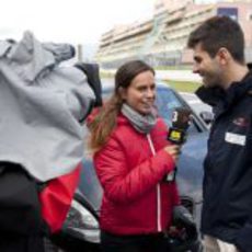 Laia Ferrer entrevista a Jaime Alguersuari en Alemania