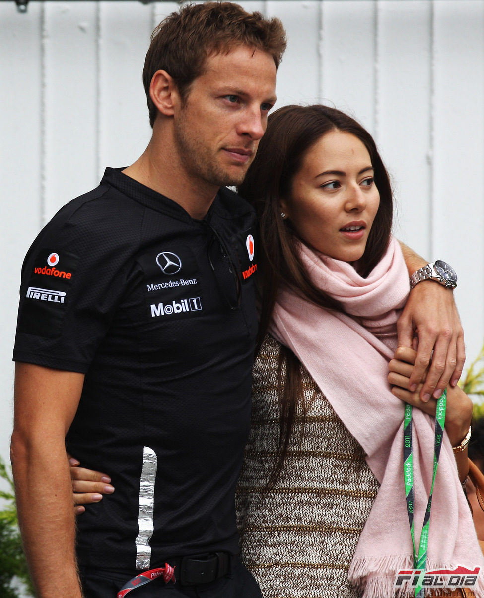 Jenson Button y Jessica Michibata juntos en Hungría