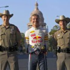 David Coulthard junto a dos 'cowboys' en Texas