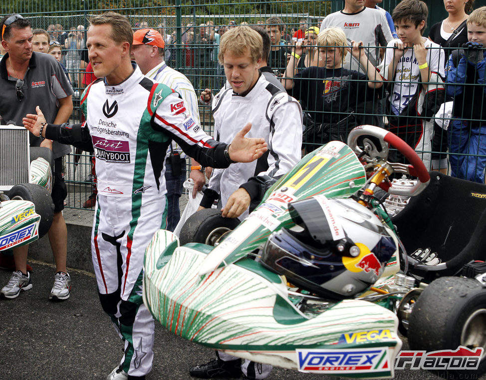 Schumacher y Vettel se retan a una carrera de karts en Bélgica