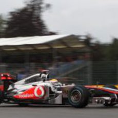 Lewis Hamilton fue 5º y 4º en la jornada del viernes en Spa