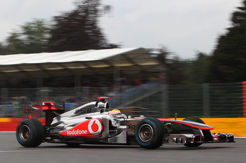 Lewis Hamilton fue 5º y 4º en la jornada del viernes en Spa