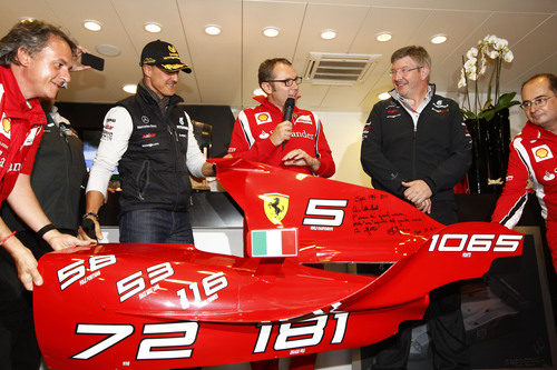 Ferrari entregó a Schumacher la cubierta motor de uno de sus monoplazas
