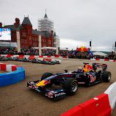 Mark Webber con el RB5 en la Speed Jam 2011