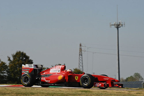 Bianchi rueda en Fiorano con el Ferrari F60