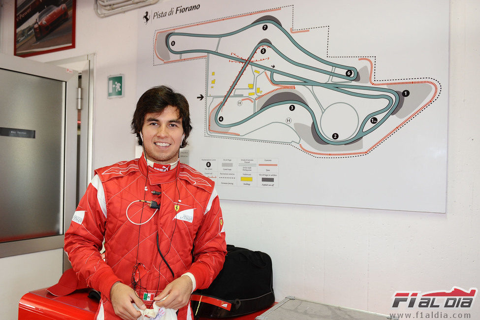 Sergio Pérez feliz en Fiorano