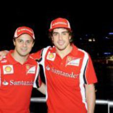 Felipe Massa y Fernando Alonso en Singapur 2011