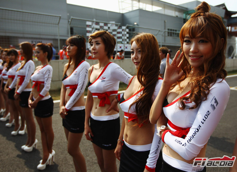 Las 'pitbabes' del GP de Corea 2011