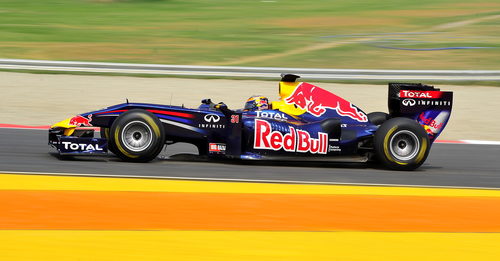 El RB5 rueda en el nuevo circuito de India