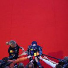 Vettel se lleva todo el protagonismo de la prensa de Japón