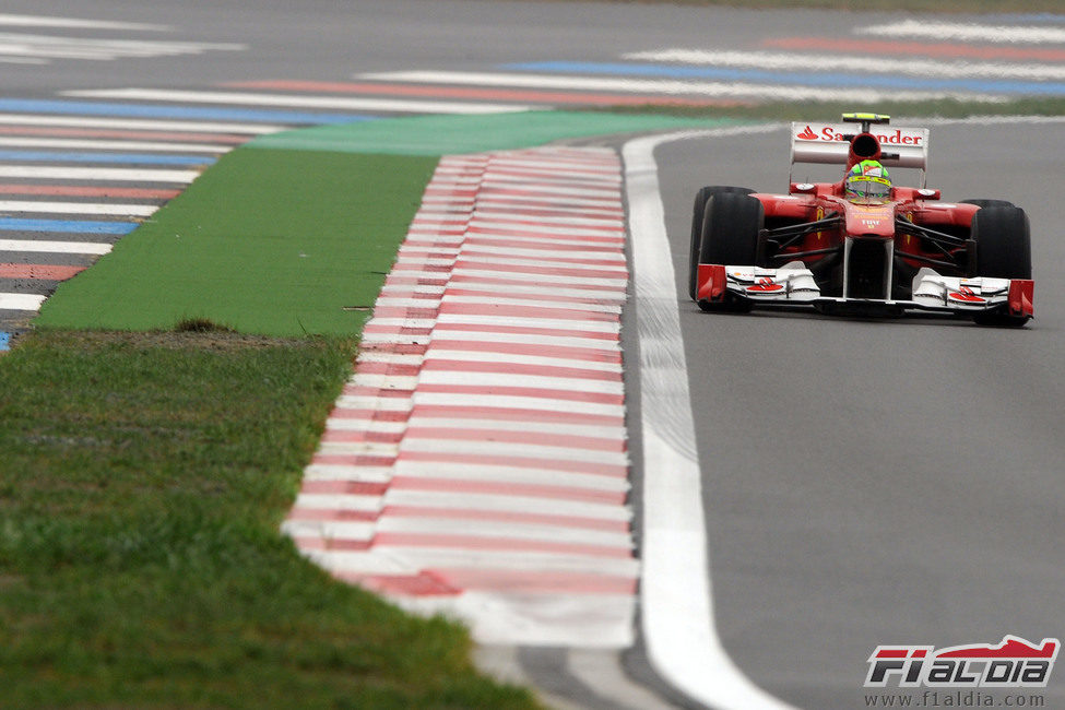 Felipe Massa en los libres del GP de Corea 2011