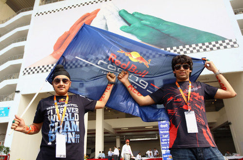 Dos aficionados indios de Sebastian Vettel