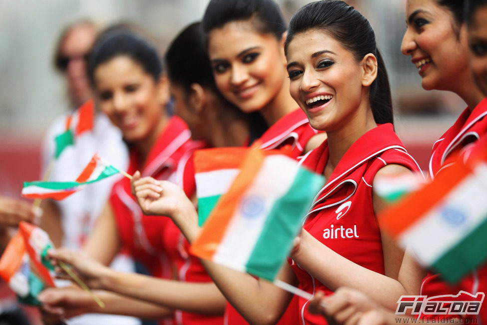 Las 'pitbabes' del GP de India 2011