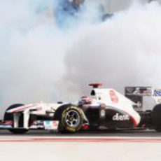 Kamui Kobayashi rompió el radiador en el GP de India 2011