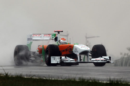 Adrian Sutil rueda en los libres del GP de Corea 2011