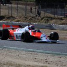 Verdon-Roe lidera la primera vuelta con su McLaren