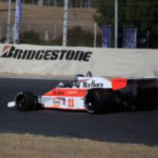 El McLaren M23 ganó la segunda carrera en la clase B