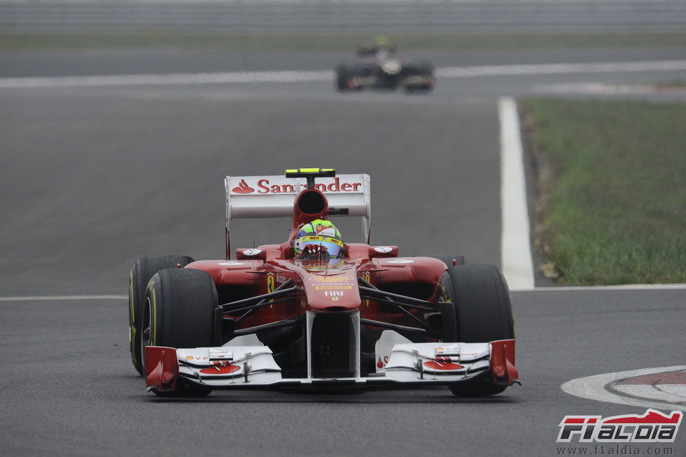 Felipe Massa a los mandos del Ferrari en la clasificación de Corea 2011