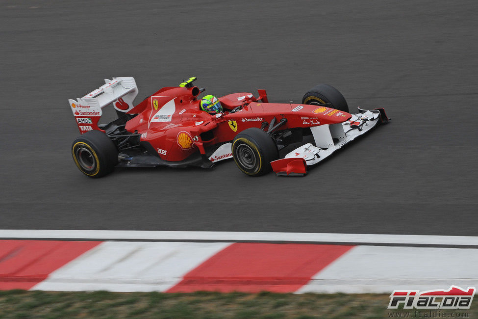 Felipe Massa clasificó quinto en el GP de Corea 2011