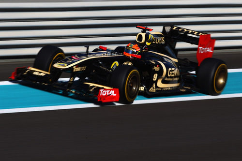 Romain Grosjean se sube al R31 en los libres de Abu Dabi