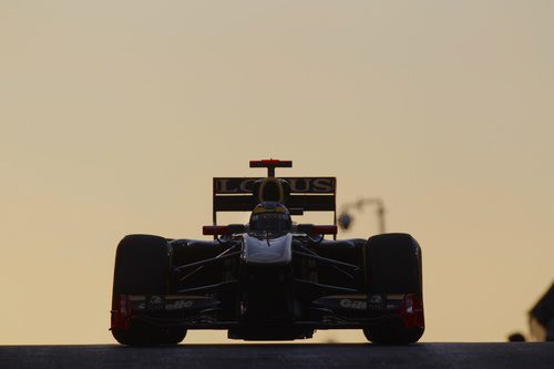 Bruno Senna en los libres del GP de Abu Dabi 2011