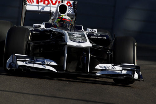 Pastor Maldonado en los libres del GP de Abu Dabi 2011