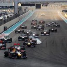 Salida del GP de Abu Dabi 2011