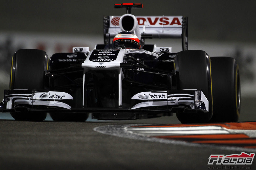 Rubens Barrichello en los libres del GP de Abu Dabi 2011